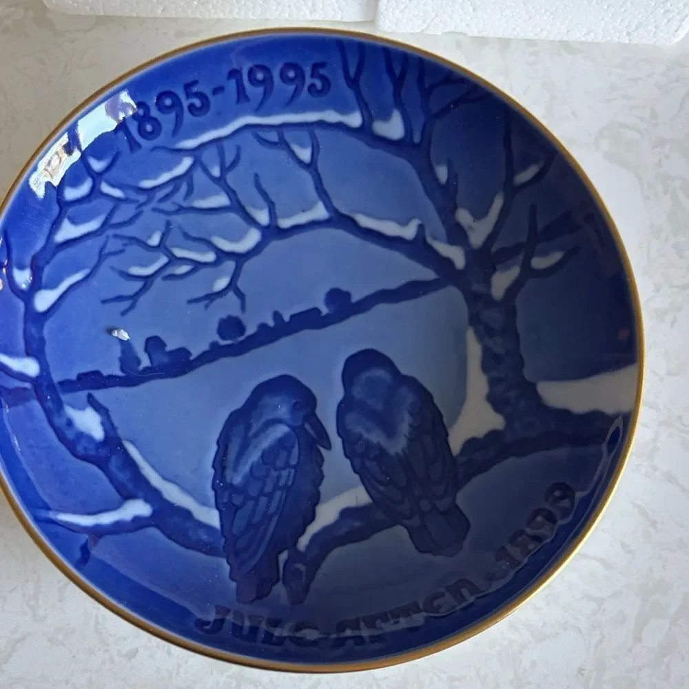 Bing & Grondahl Centennial Collection plate crows at Christmas 🎄